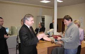 Визит Анатолия Кинаха на телеканал "Интер" или Награда нашла героя