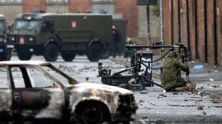 Беспорядки в Белфасте. Ранены около 50 человек