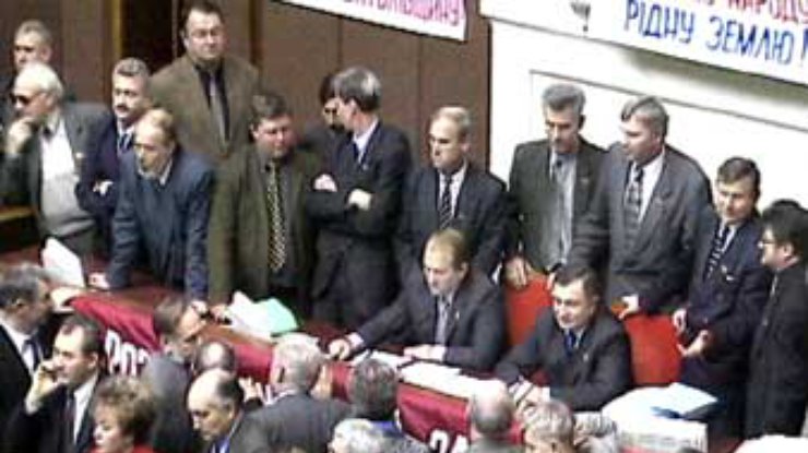 Аграрный бунт в Верховной Раде. Почему украинские левые не хотят отдавать землю крестьянам?