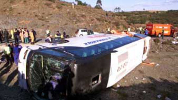 В результате аварии автобуса в Испании погибли 22 человека