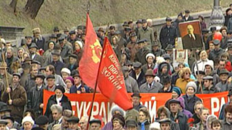 КПУ - самая популярная украинская партия