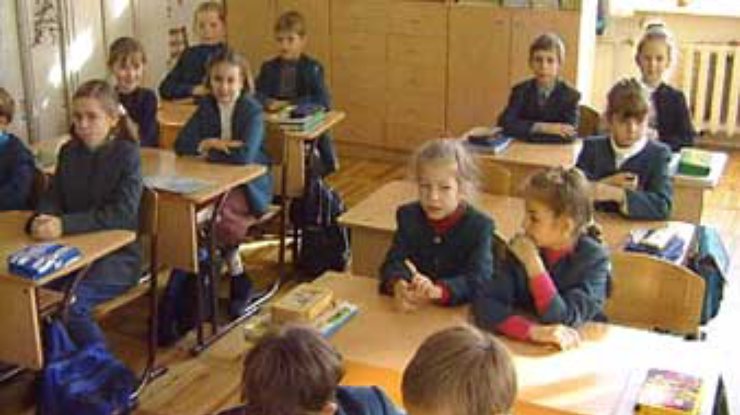 Юхновский: в бюджете заложены слишком малые средства на образование