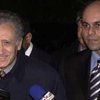 Король Афганистана на родину не торопится