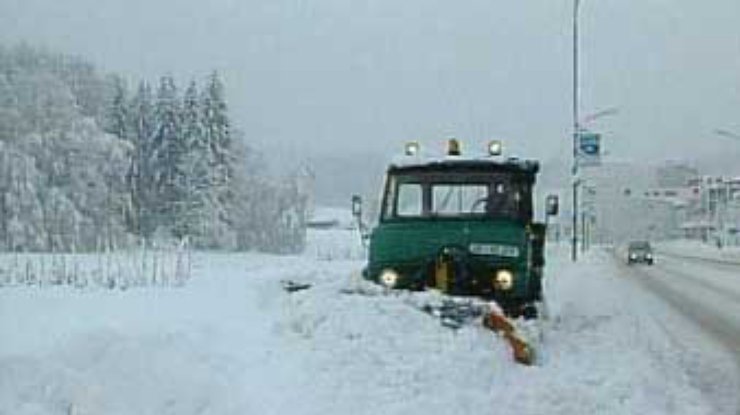 Снегопады в Украине продолжаются