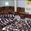 Проправительственного парламентского большинства Киеву не видать