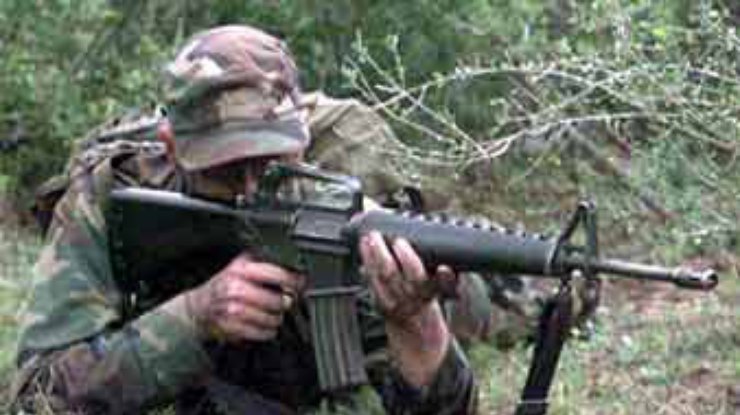 Чеченские боевики вооружены новыми американскими M-16