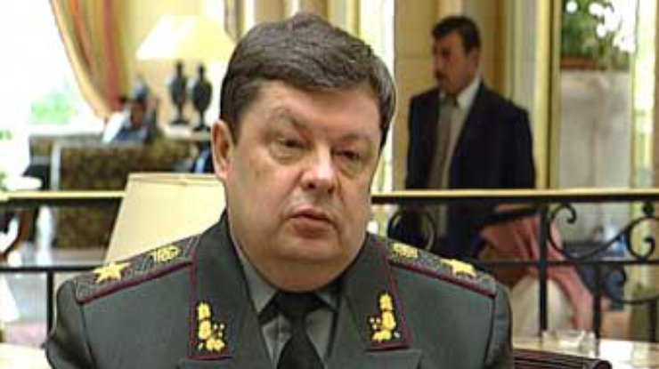 Соскин: Украине нужен гражданский министр обороны