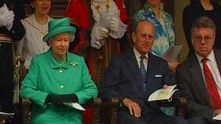 50-летний юбилей на троне отмечает Елизавета II