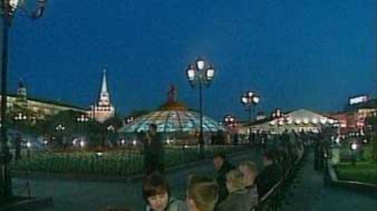 Путин: День России должен стать символом национального единения