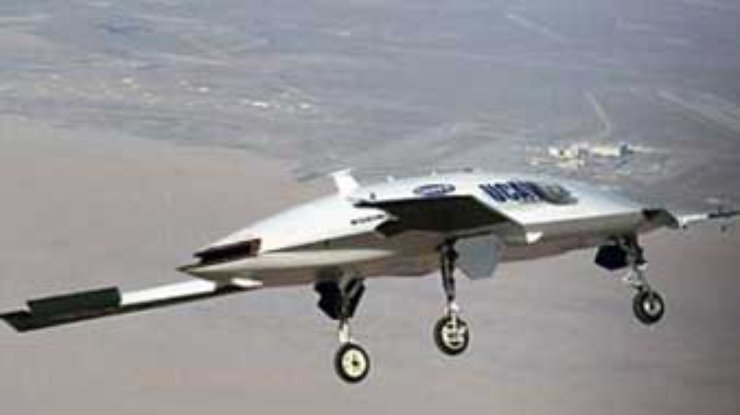 Американцы продемонстрировали прототип беспилотного боевого самолета X-45А