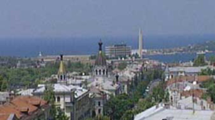В Севастополе мужчина сорвался со 120 метровой скалы