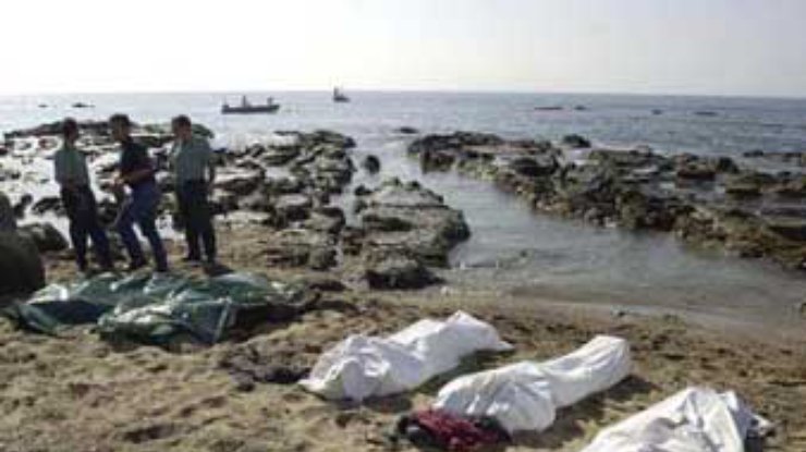 У побережья Испании обнаружены тела 13 беженцев