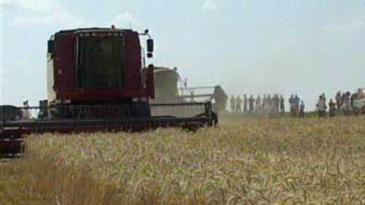 В связи со сбором урожая в Беларуси объявлено чрезвычайное положение