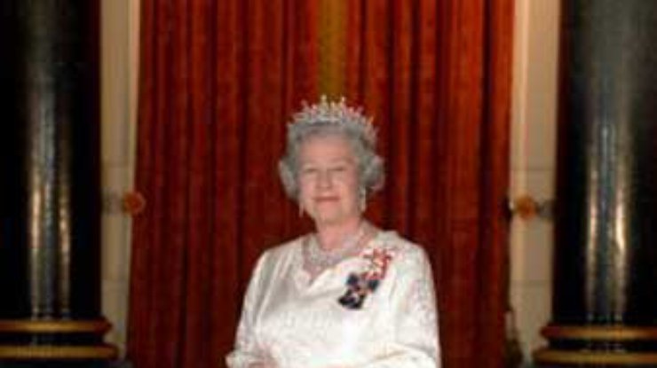 В Букингемском дворце открывается выставка подарков королевы Елизаветы Второй