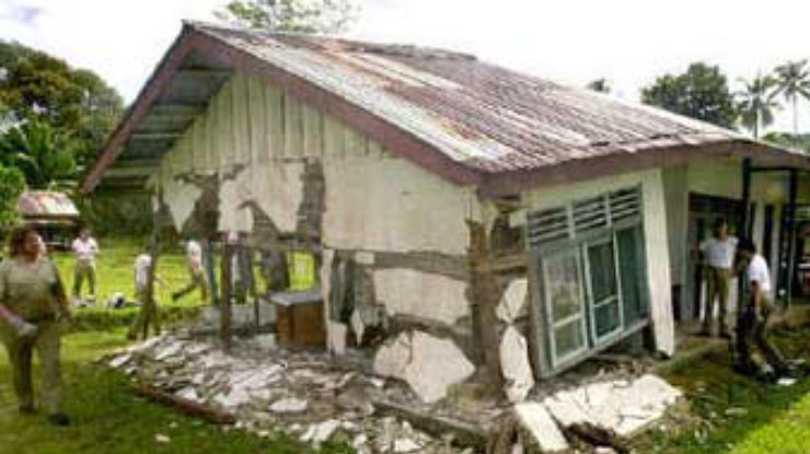 Около 60 человек ранено в результате землетрясения на Суматре