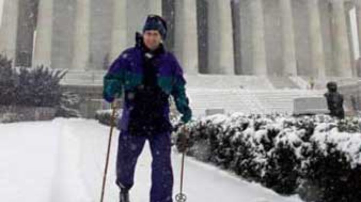 Стихийное бедствие в Вашингтоне: выпал первый снег