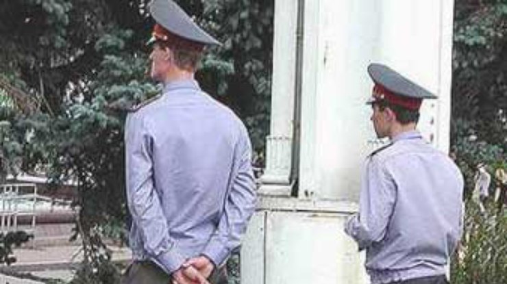Киев признал работу милиции столицы в 2002 удовлетворительной