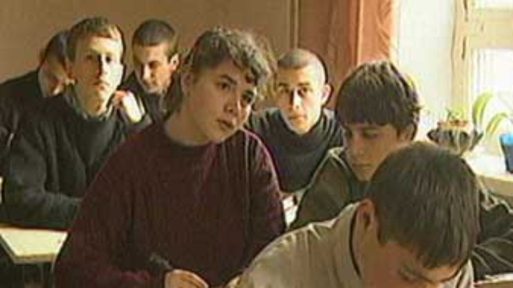 До конца зимы в школах Кировограда уроки будут продолжаться по 30 минут