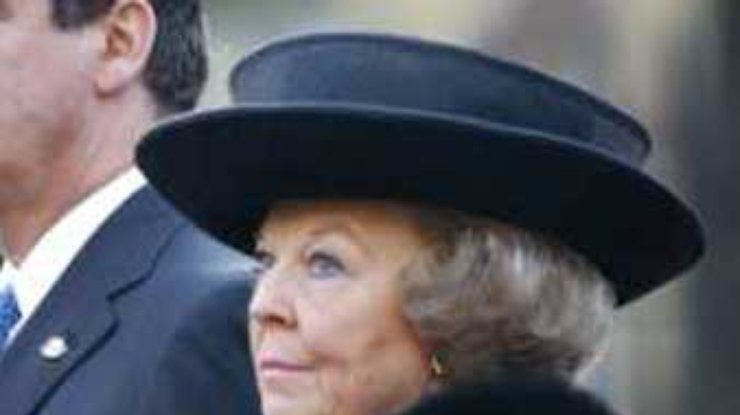 Королеве Нидерландов Беатрикс исполняется 65 лет