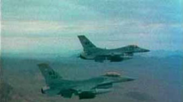 Самолет антииракской коалиции обстрелял на юге Ирака радарную систему