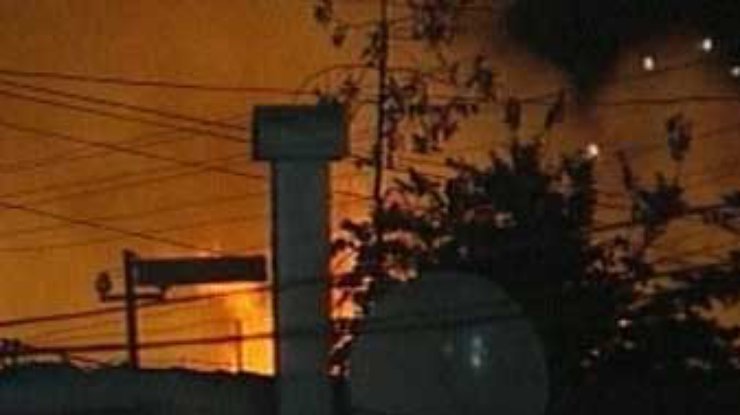 В результате крупного пожара в Бангладеш погибли 6 человек