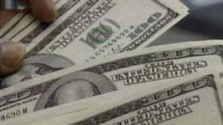 Курс доллара достиг в среду наивысшей отметки в этом месяце