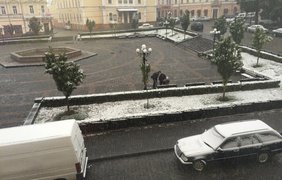 В Украине выпал первый снег