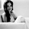Брэд Питт опубликовал личные фотографии Анджелины Джоли