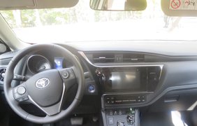 Тест-драйв Toyota Auris - рейсталинг Эколидера