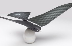Bionic Bird. Птичка-ночник, которая управляется со смартфона: может махать крыльями, вертеть хвостом. Яйцо под птицей может менять интенсивность света. Всего за $120.