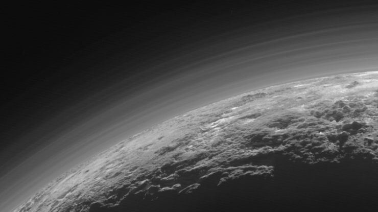 NASA показало обратную сторону Плутона