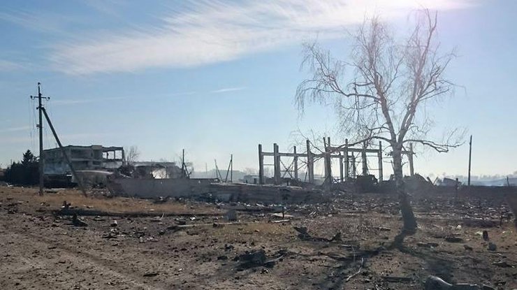 Последствия взрыва в Сватово. Фотограф Вячеслав Мавричев
