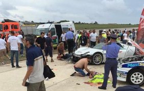 Автомобиль сбил 20 человек во время гонок на Мальте