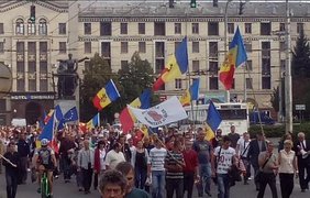 В Кишиневе протестующие объвили о гражданском неповиновении