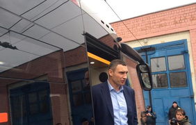 Автобус нового маршрута был переполнен. Фото пресс-служба УДАР