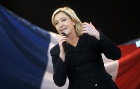 Лидер националистов Франции призвала разрушать мечети