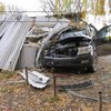 В Каменец-Подольском Toyota влетела в остановку: есть жертвы (фото)