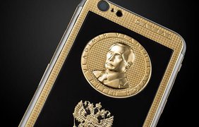 В России выпустили телефон iPhone "путифон"