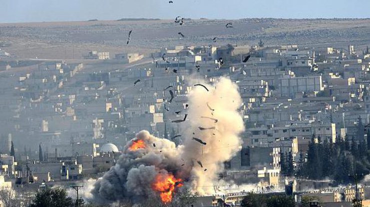 Франция бомбил ИГИЛ в Сирии. Фото из архива