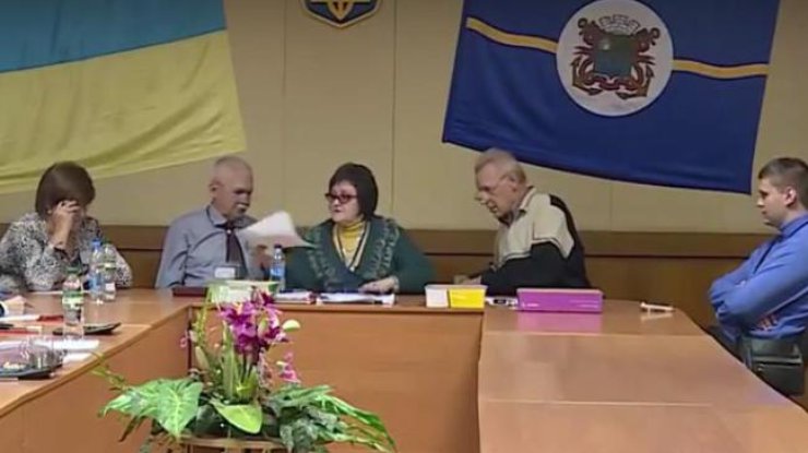 Кадр из видео