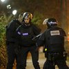 В Париже идут бои с террористами: двое погибших