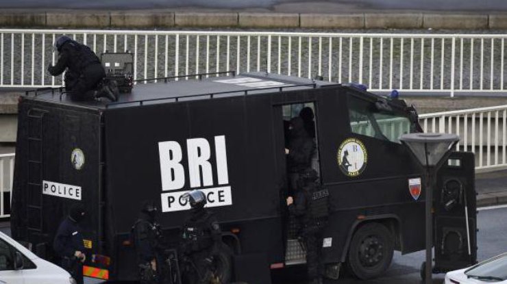 Бойцы полицейского спецназа Бригада анализа и реагирования (BRI)