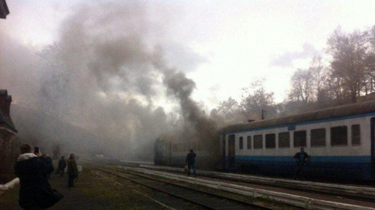 Пьяные пассажиры подожгли поезд Ивано-Франковск-Яремче
