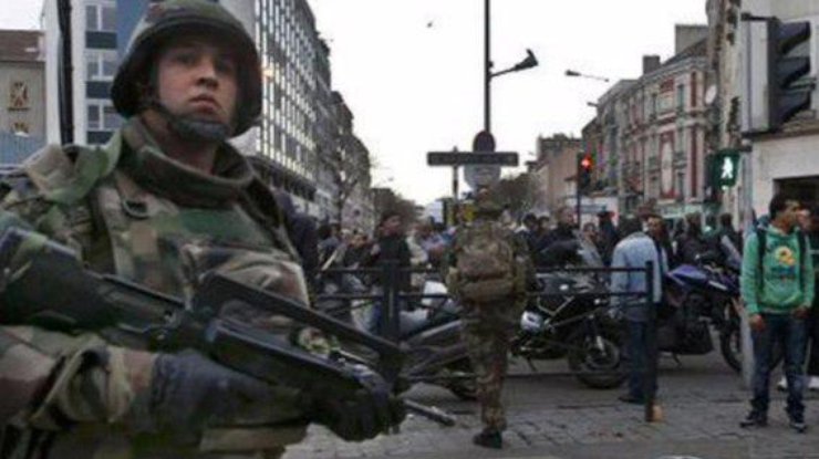 Франция ужесточит режим чрезвычайного положения
