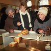 В Севастополе выстраиваются очереди за хлебом (фото)