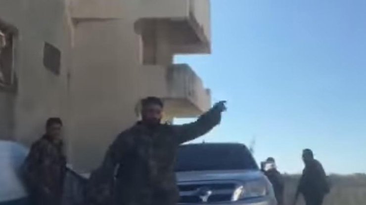 Журналисты получили ранения. Кадр из видео