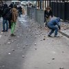 Посольство Турции в России громят камнями и яйцами (фото)