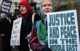 В центре Лондона прошли митинги против участия Великобритании в войне в Сирии
