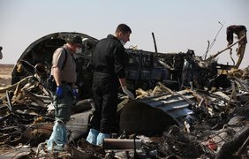 На месте авиакатастрофы в Египте нашли неопознанные элементы