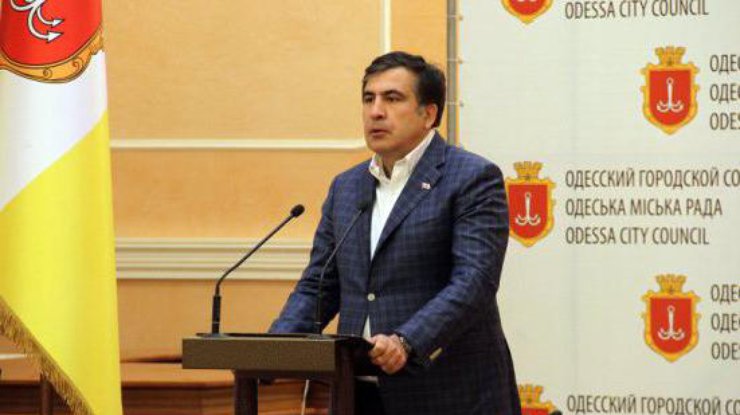 Саакашвили вновь жестко критикует Кабмин Яценюка